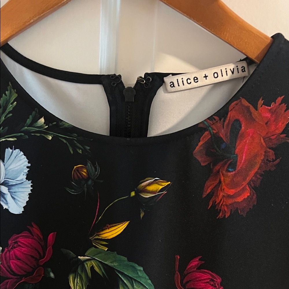 Alice + Olivia Black Dress with Vibrant Floral Design - Picture 4 of 5
